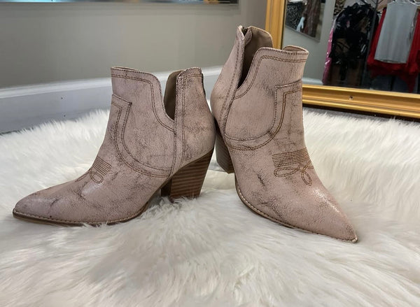 Smoke Show booties (Corkys)