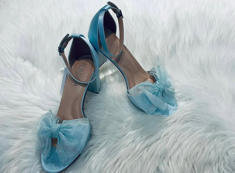 These are the Nicky Open Toe Mid Block Heels from the ⁠De Blossom Collection