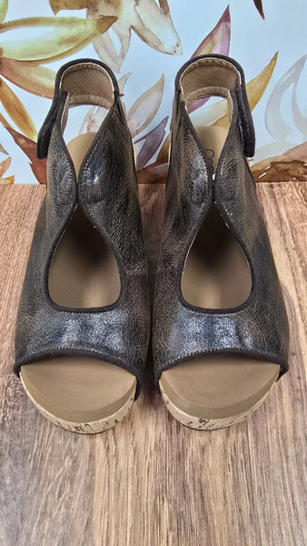 Corkys "Frisky" Wedge Sandal in Espresso Crinkle.