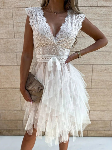 Sugarplum Romance Tiered Mini