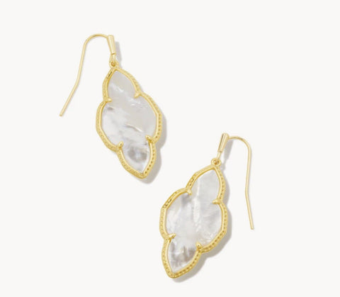 KENDRA SCOTT  Gold Gray Banded Agate Abbie Drop Earrings