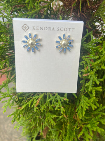 Madison Daisy Stud Earrings blue opal