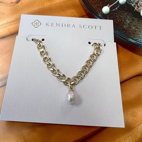 Kendra Scott Oakland pearl chain gold necklace